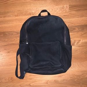 Everlane Black Modern ZIP Backpack
